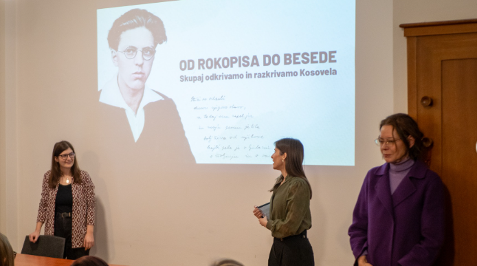 Predstavitev projekta na novinarski konferenci (vir: https://www.instagram.com/p/DUKua78ik2x/?img_index=2)